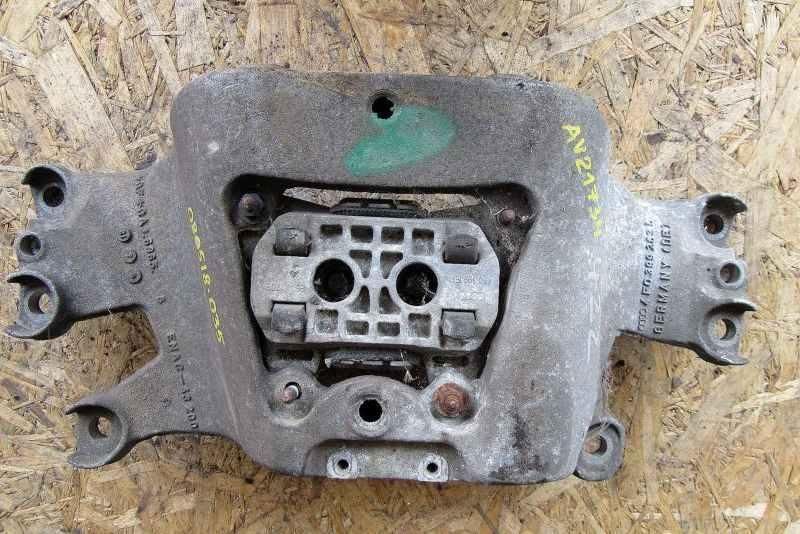 кронштейн КПП Audi A6 4F/C6 [рестайлинг] 2009, 2.0 л., CAHB, дизель, седан, 4F0399263L