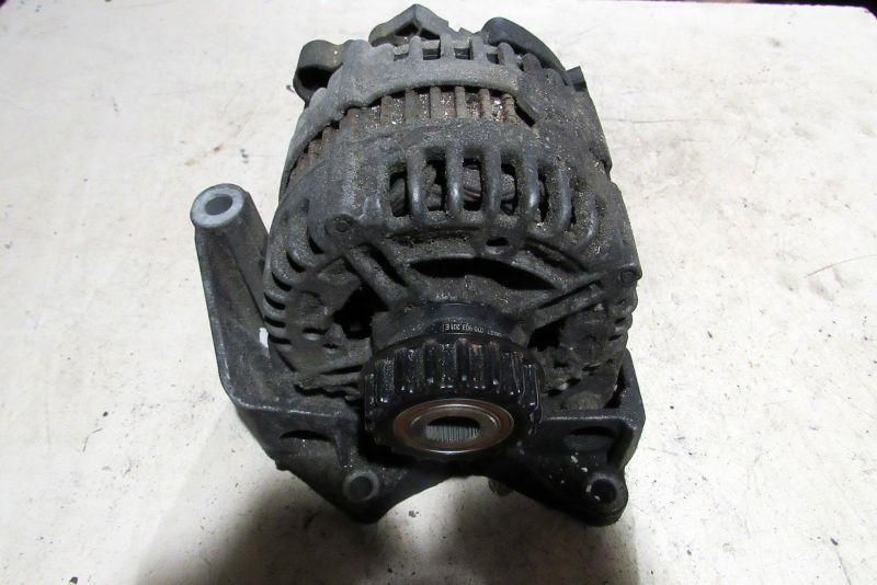 генератор Volkswagen Multivan T5 2003, 2.5 л., дизель, минивэн, 070903024F