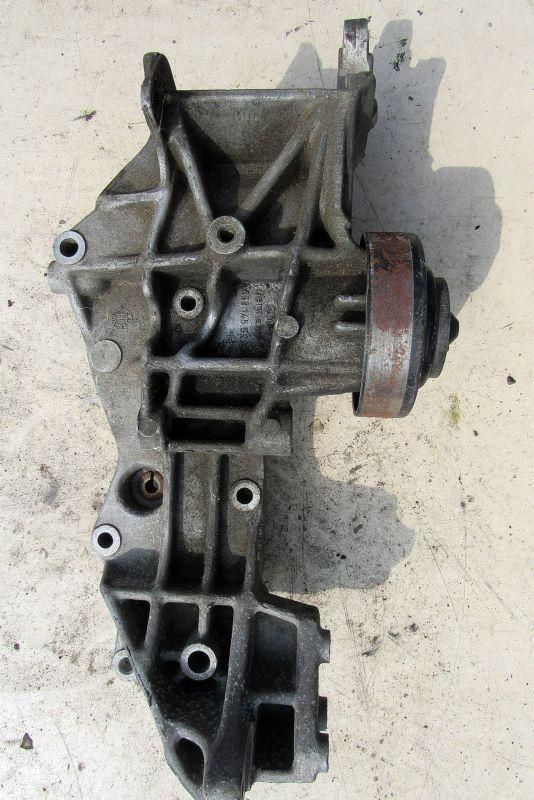 кронштейн генератора Audi A4 B5 1995, 1.8 л., бензин, седан, 058145523E