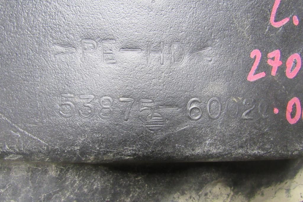 защита арок передняя правая (подкрылок) Toyota Land Cruiser 10 поколение J100 1998, 4.2 л., 1HD-FTE, дизель, внедорожник 5 дв., 53875-60020