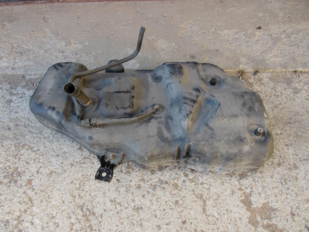 бак AdBlue (мочевины) Mercedes-Benz GLE Coupe C292 2016, 3.0 л., OM 642.826, дизель, купе, 1664704401