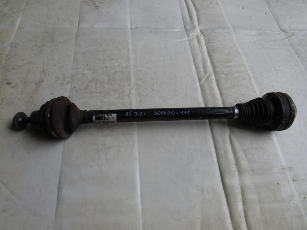 полуось задняя (приводной вал, ШРУС) Audi A5 8T 2008, 2.0 л., CAHA, дизель, купе, 8K0501203J