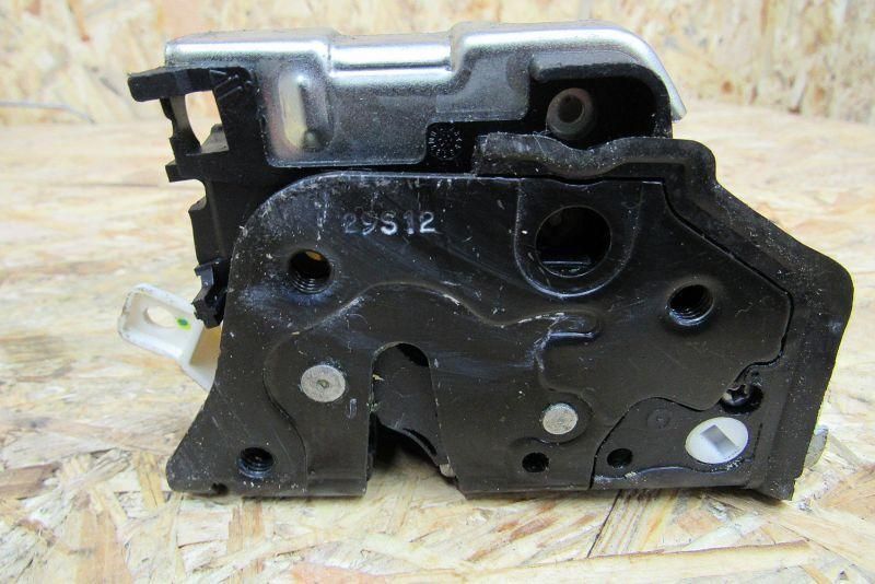 замок двери задней левой Audi A5 8T 2008, 3.0 л., CCWB, дизель, купе, 8K0839015C