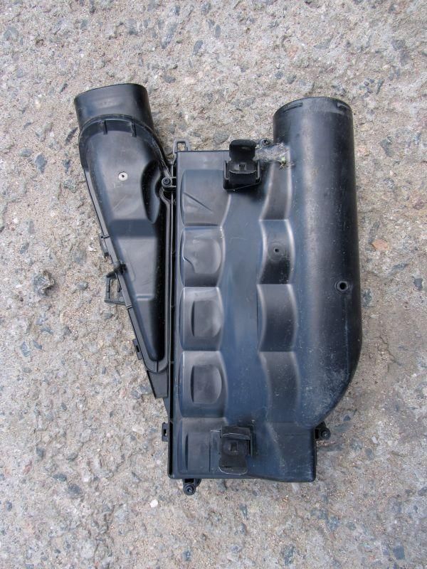 корпус воздушного фильтра Mercedes-Benz S-Класс W222/C217/A217 2013, 2780900101