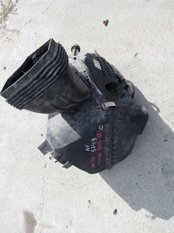 корпус воздушного фильтра Audi A6 4F/C6 2006, дизель, 059133835E