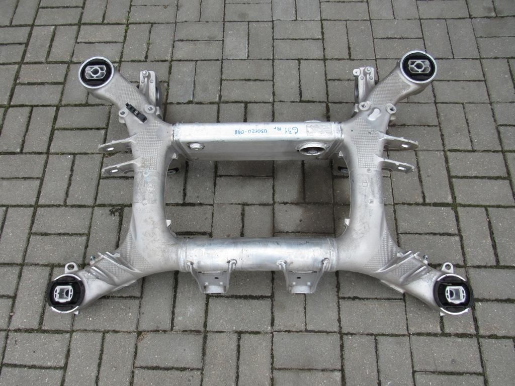 балка подвески задняя BMW 5 серия G30/G31 2017, 3.0 л., B57 D30 A, дизель, универсал, 6866423