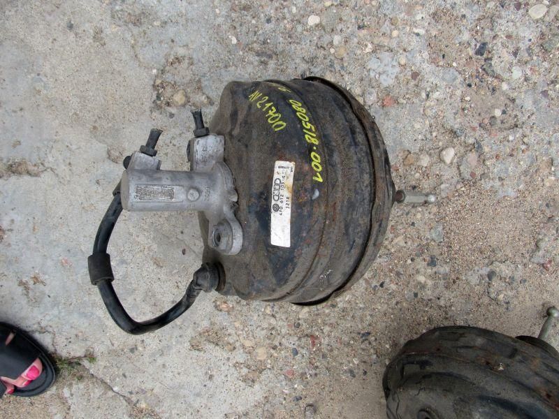 вакуумный усилитель тормозов Audi A6 4F/C6 2006, 4F0612105G