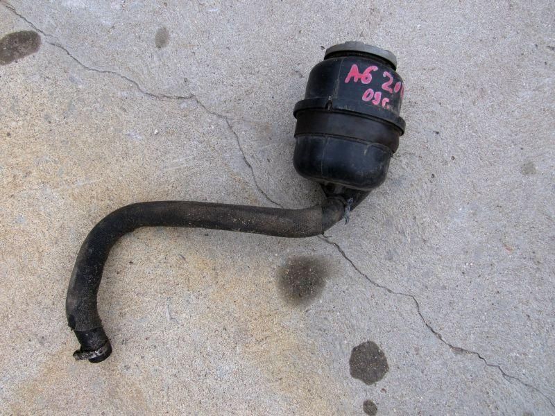 бачок гидроусилителя Audi A6 4F/C6 2006, 4F0422371E