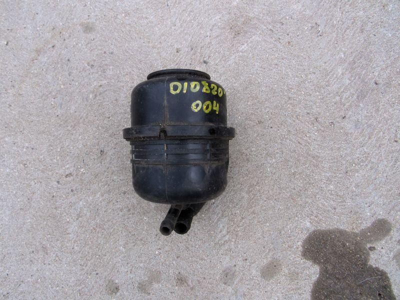 бачок гидроусилителя Audi A6 4F/C6 2006, 4F0422371E