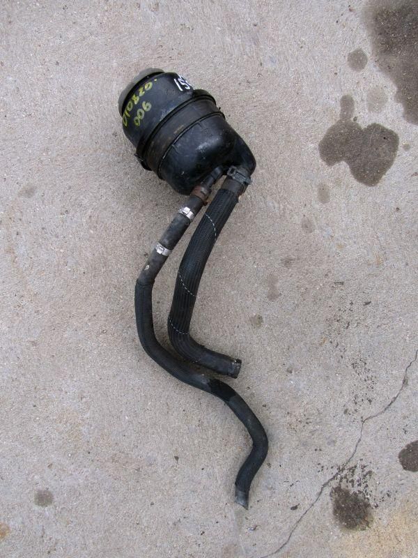 бачок гидроусилителя Audi A6 4F/C6 2006, 4F0422371E