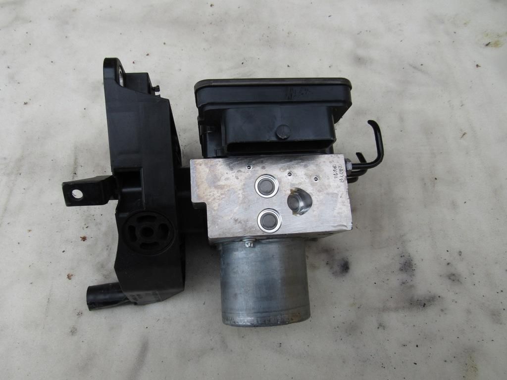 блок ABS Mercedes-Benz S-Класс W222/C217/A217 2016, 3.5 л., дизель, полный привод, 2224310300