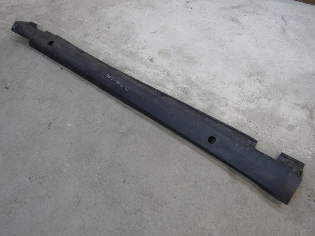 накладка на порог Mercedes-Benz GL-Класс X164 2008, 1646980654