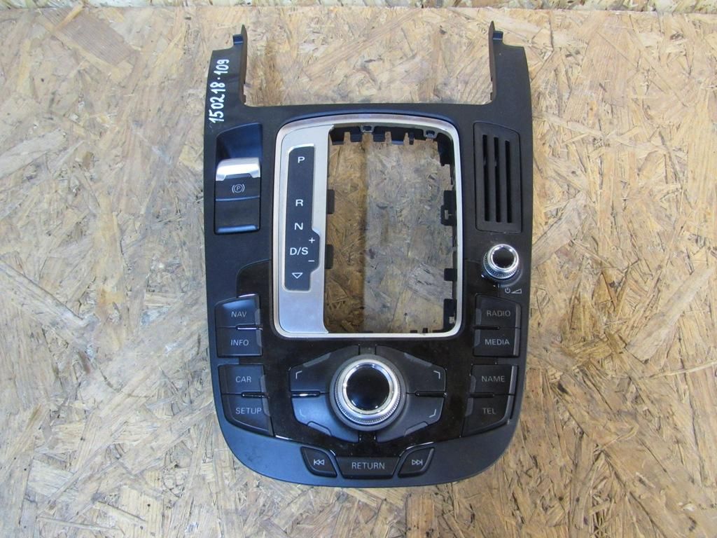 панель управления магнитолой Audi A4 B8/8K 2009, 8T0919611WFX