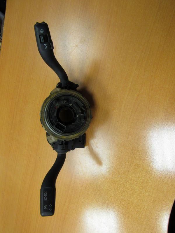 переключатель подрулевой (стрекоза) Audi A8 D3/4E 2002, 4E0953549