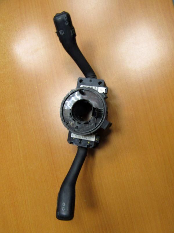 переключатель подрулевой (стрекоза) Audi A6 4B/C5 2000, 4B0953503H