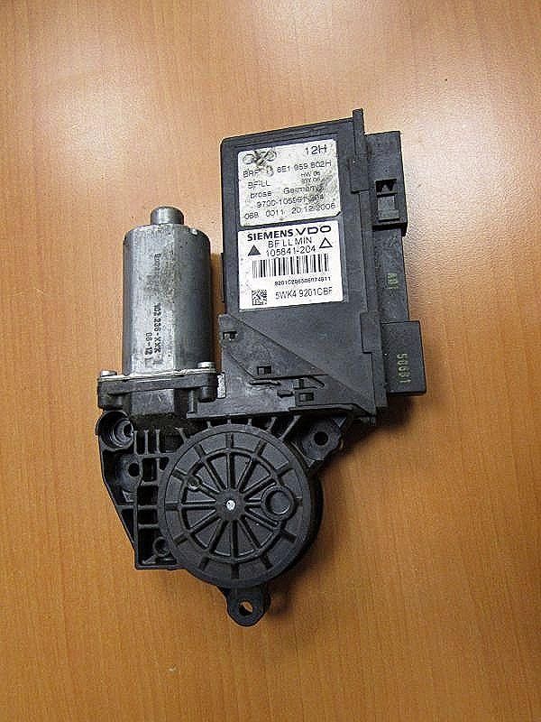 моторчик стеклоподъемника передний правый Audi A4 B7 2007, 8E1959802H
