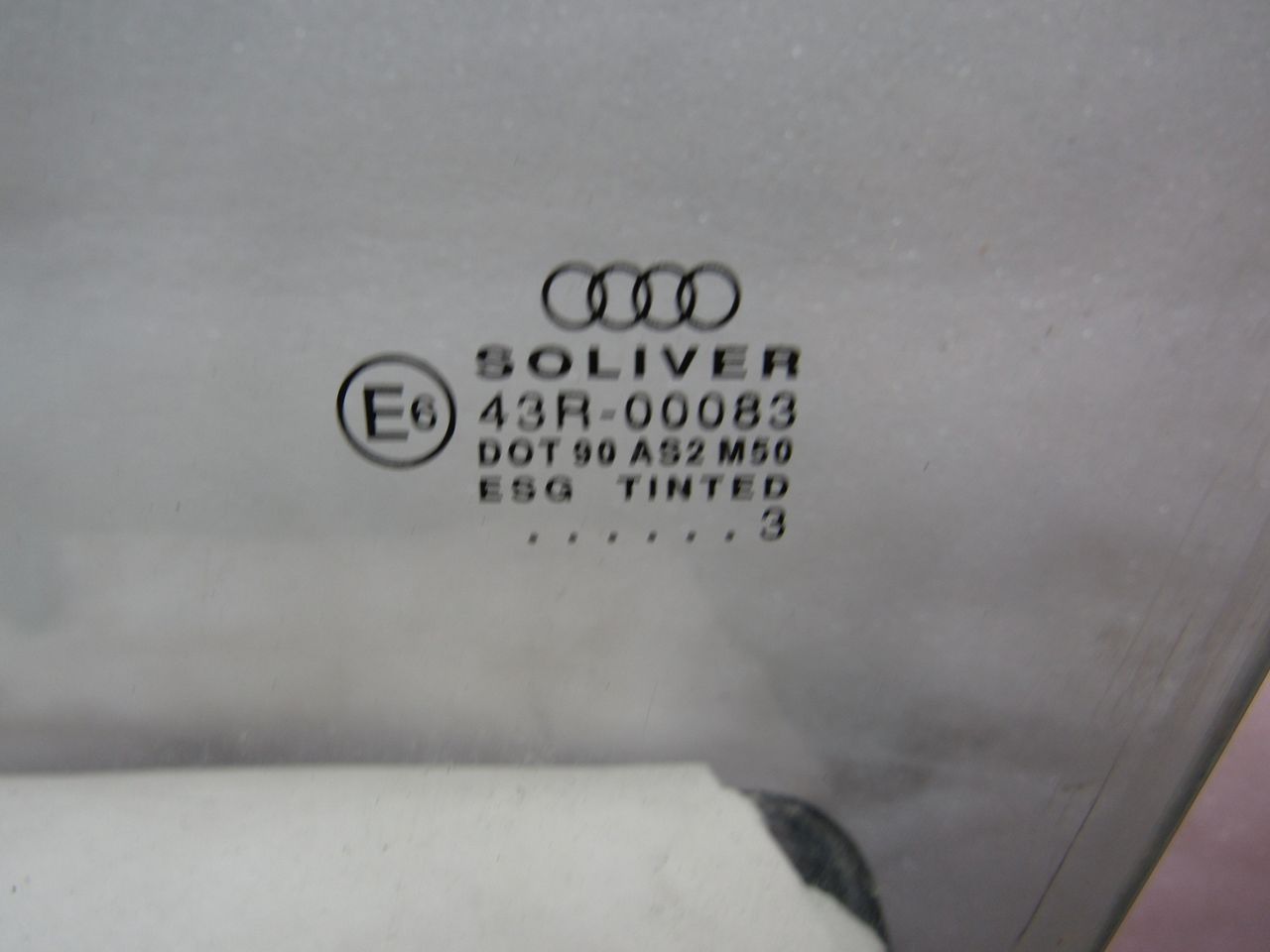 стекло двери передней правой Audi A6 4B/C5 [рестайлинг] 2003
