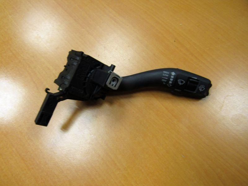 переключатель дворников Audi R8 42 2007, 8P0953519G