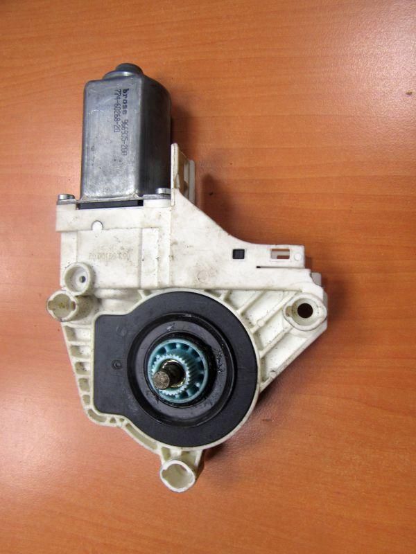 моторчик стеклоподъемника передний левый Audi A6 4F/C6 [рестайлинг] 2010, 8K0959801A