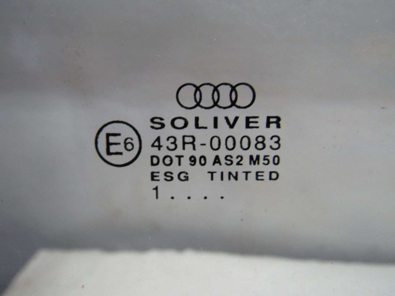 стекло двери передней правой Audi A6 4B/C5 [рестайлинг] 2002