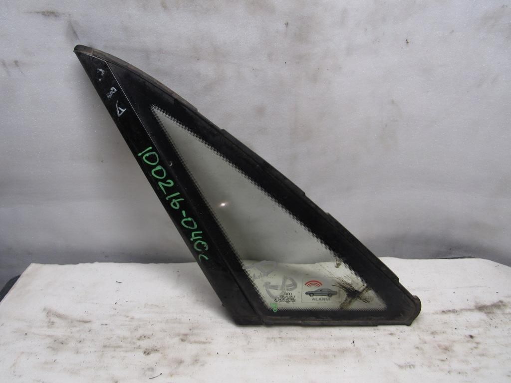 стекло кузовное боковое правое Audi A8 D2/4D 1996, 4D0845299H