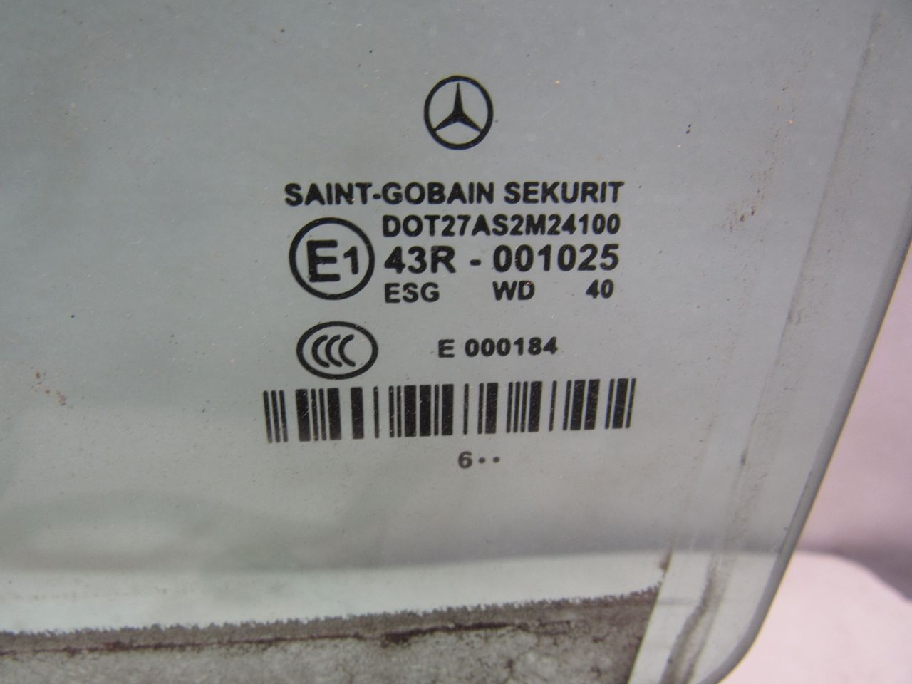 стекло двери задней левой Mercedes-Benz E-Класс W211/S211 [рестайлинг] 2006