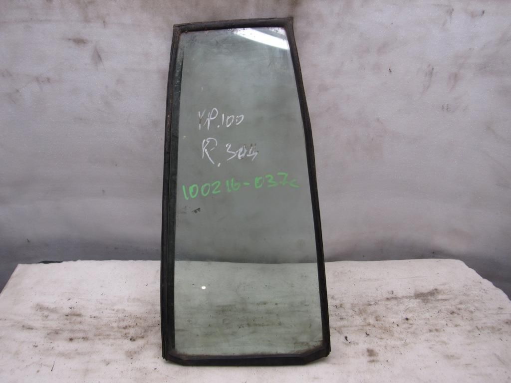 форточка задняя правая Toyota Land Cruiser 10 поколение J100 2002