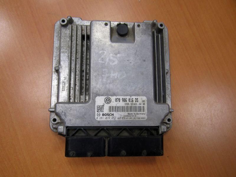 блок управления двигателем Volkswagen Multivan T5 2003, 070906016DS
