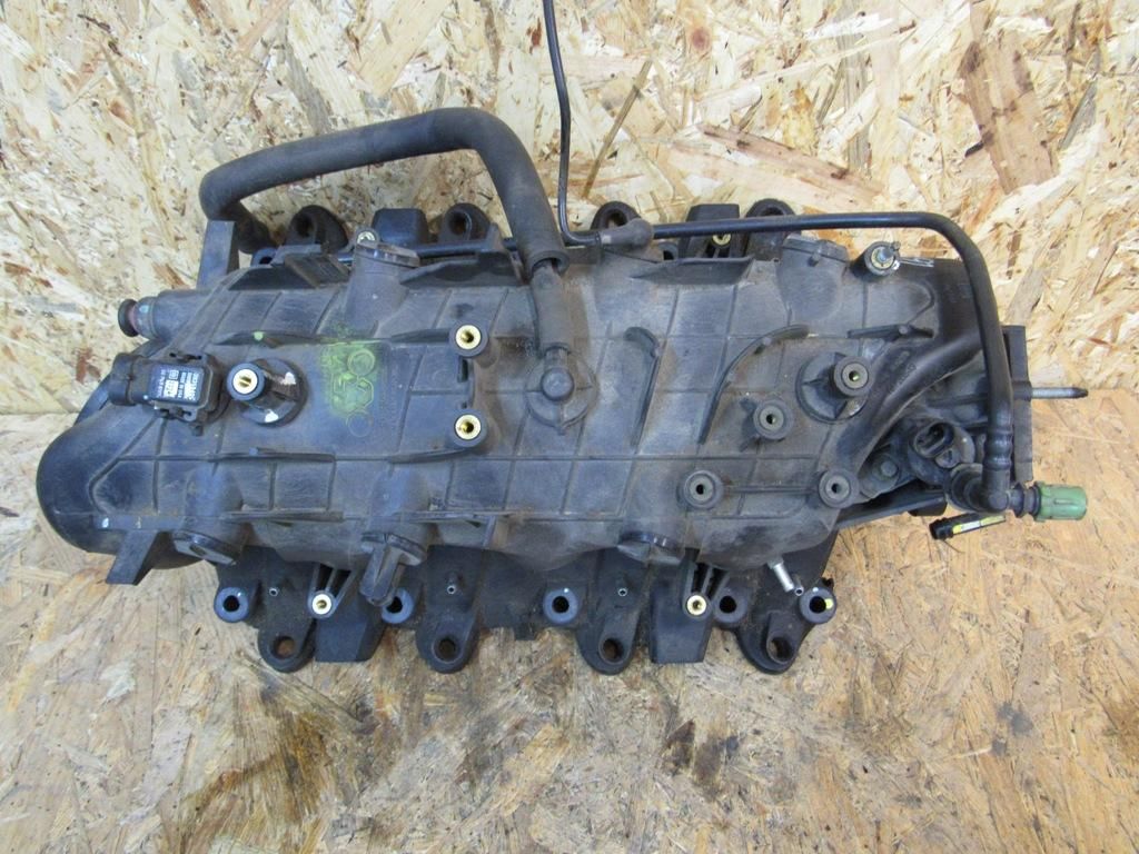 коллектор впускной Hummer H2 1 поколение 2006, 25344062