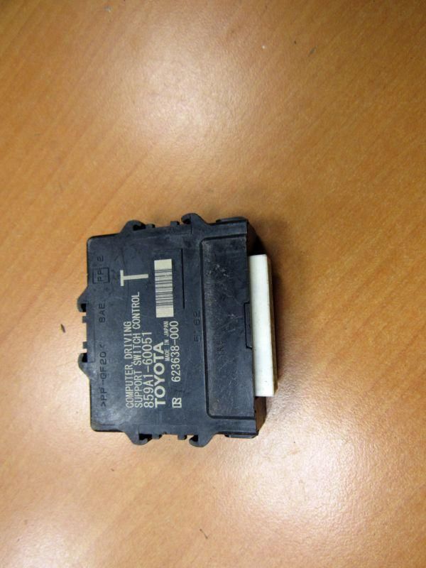 блок управления (другие) Toyota Land Cruiser Prado 4 поколение J150 2009, 859A1-60051
