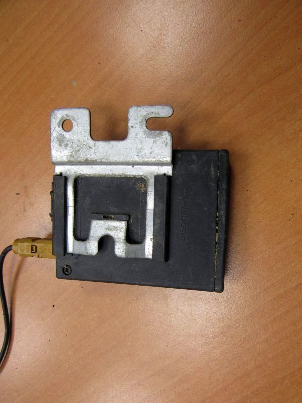 Блок управления дополнительным отопителем Volkswagen Transporter T5 2005, 4F0909509