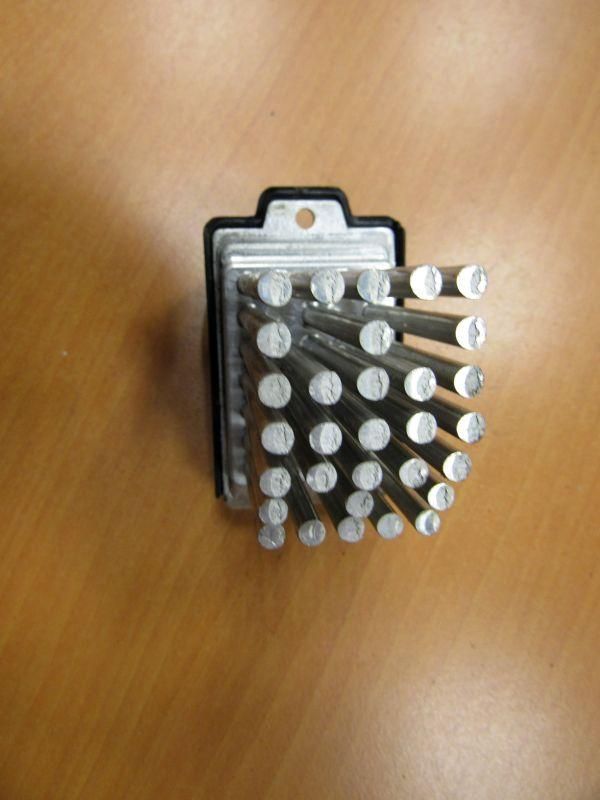 сопротивление печки Audi A6 4B/C5 2000, 4B0820521