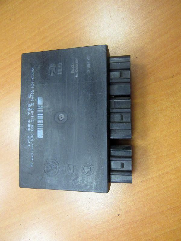 блок комфорта SEAT Leon 1 поколение 2004, 1C0959799E