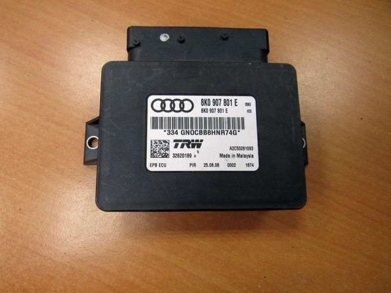 блок управления ручником Audi A4 B8/8K 2010, 8K0907801E