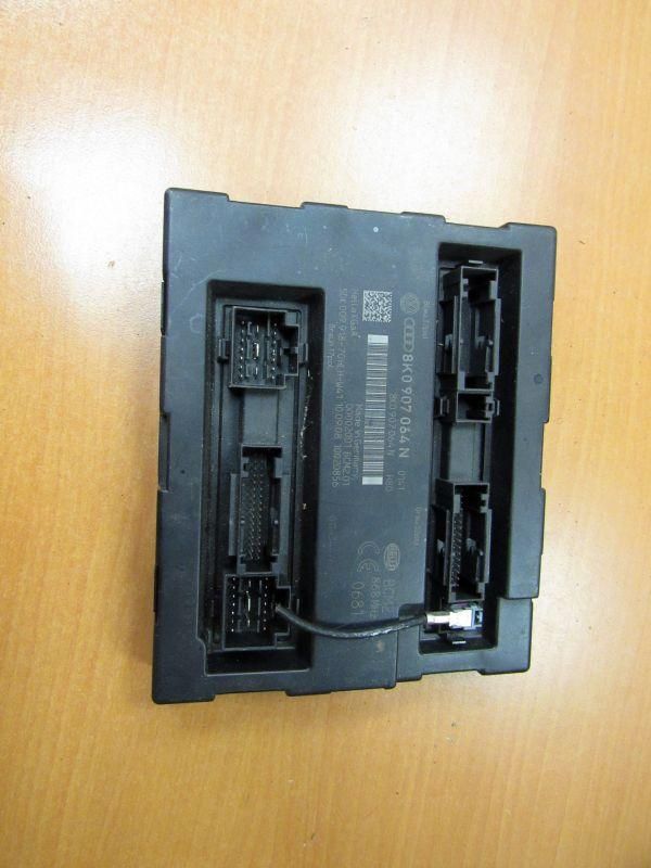 блок комфорта Audi A4 B8/8K 2010, 8K0907064N