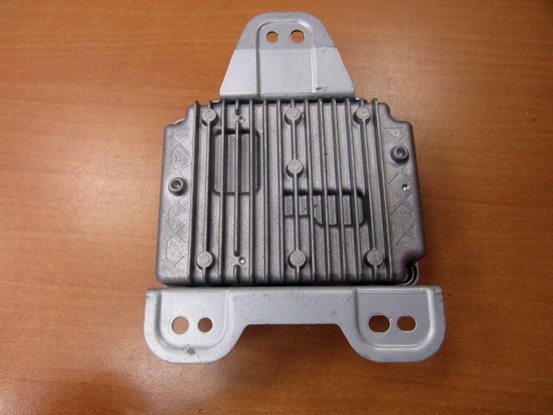 Преобразователь напряжения Mercedes-Benz S-Класс W222/C217/A217 2013, 1669820020