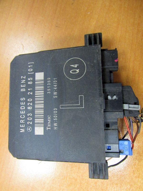 блок комфорта Mercedes-Benz C-Класс W203/S203/CL203 2002, 2038202185