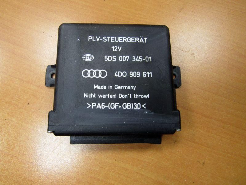 Блок управления рулевой колонки Audi A8 D2/4D 1996, 4D0909611