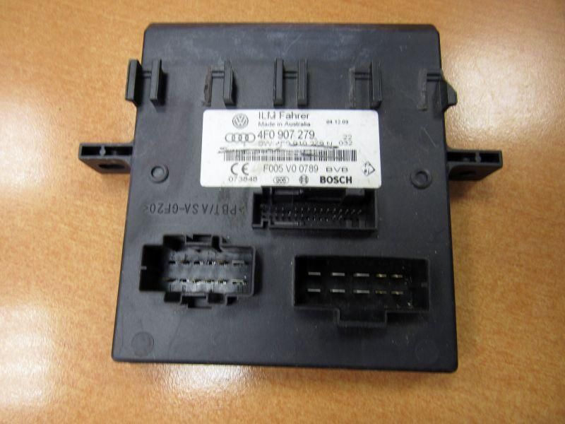 Блок управления BCM (Body Control Module) Audi A6 4F/C6 [рестайлинг] 2010, 4F0907279