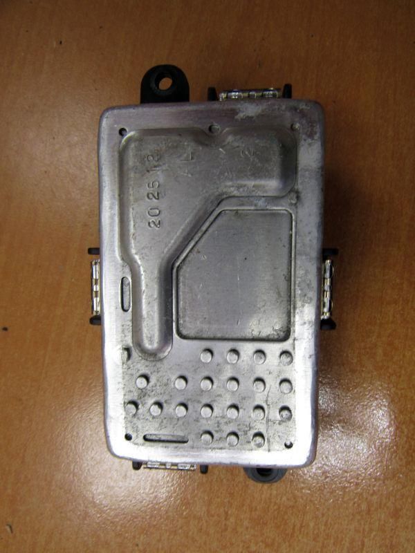сопротивление печки Mercedes-Benz C-Класс W204/S204 2008, 2128702110