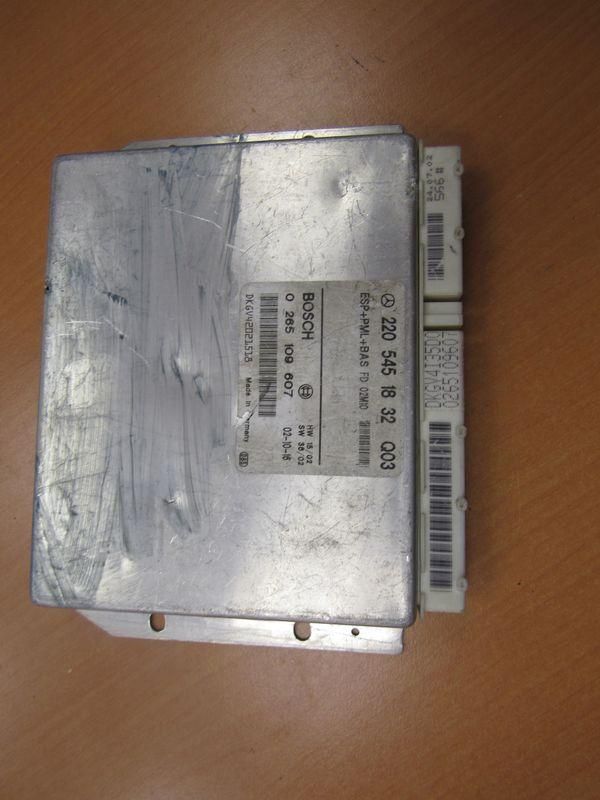 Блок управления ABS/ESP Mercedes-Benz S-Класс W220 2002, 2205451832