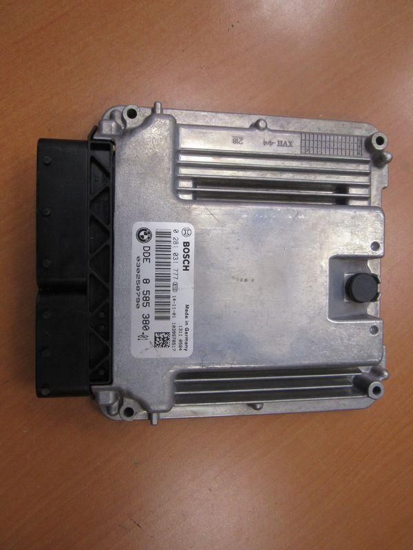 блок управления двигателем BMW X5 F15 2013, 8585380