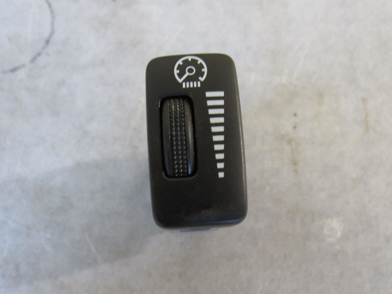 кнопка (выключатель) Toyota Land Cruiser Prado 4 поколение J150 2012, 489-1632