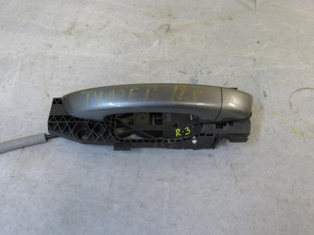ручка наружная задняя левая Volkswagen Touareg 2 поколение 2012, 3.0 л., дизель, АКПП, внедорожник 5 дв., 5N0839885H