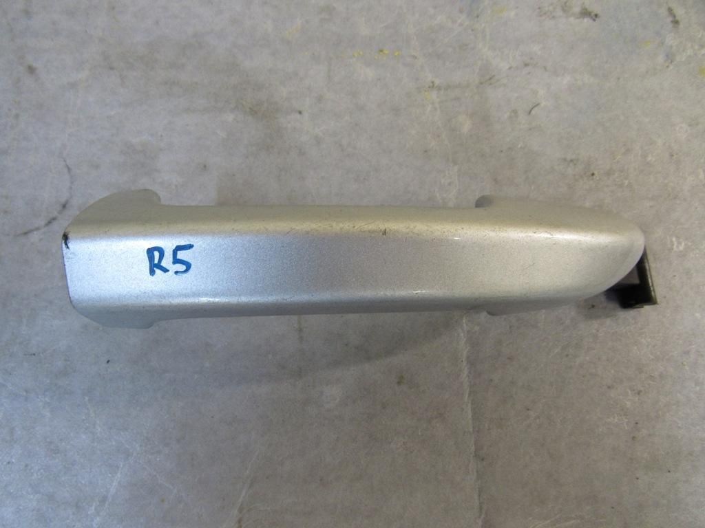 ручка наружная задняя правая Volkswagen Passat B7 2011, 3C0837206