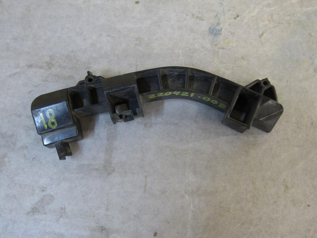 крепление фары правой Toyota Land Cruiser Prado 4 поколение J150 2012, 52133-60160