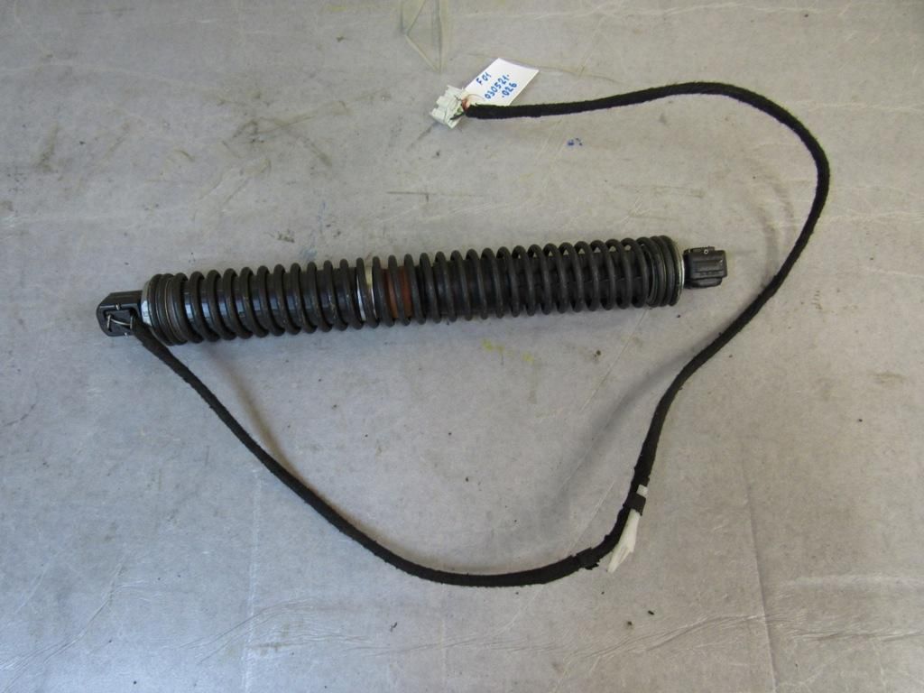 амортизатор крышки багажника (3-5 двери) BMW 7 серия F01/F02 2010, 712009803