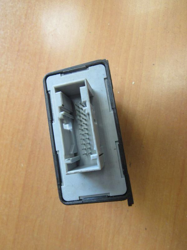 блок управления корректора фар Audi A4 B7 2006, 8P0907357F