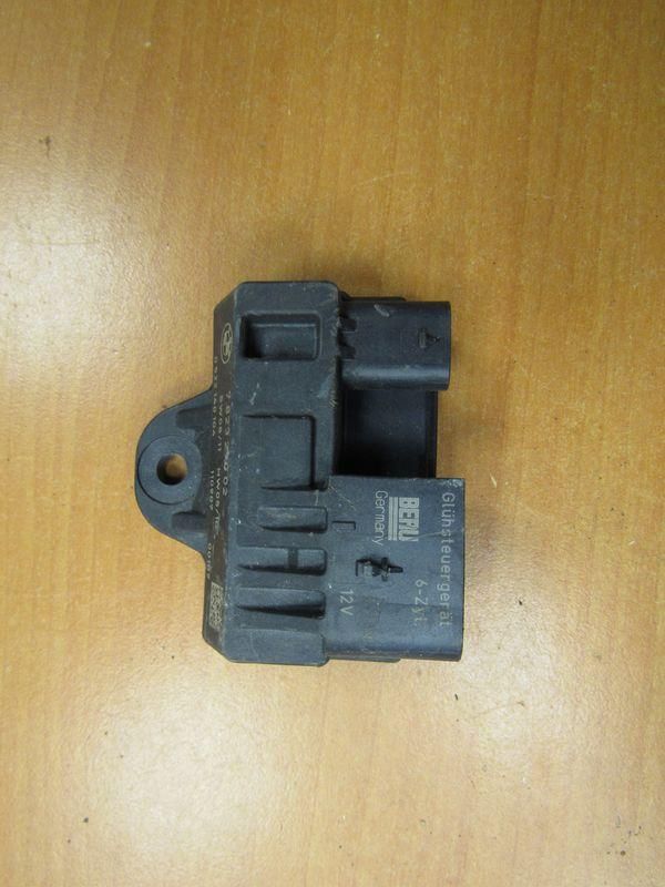 реле (прочие) BMW 5 серия F07/F10/F11 2009, 7823290