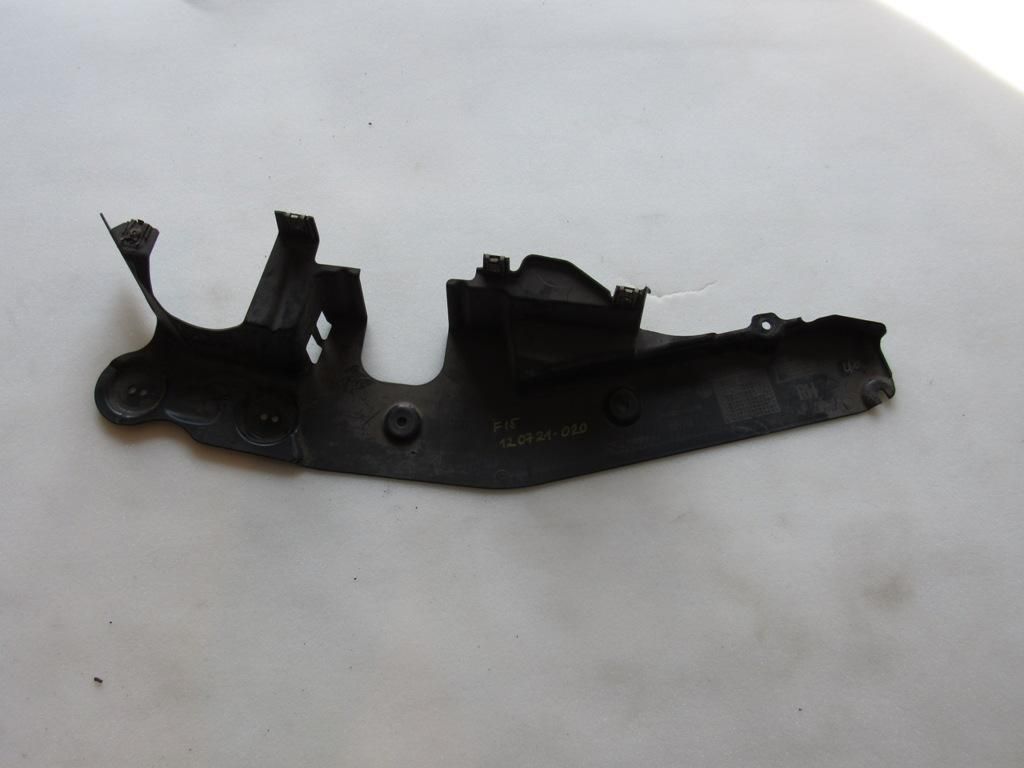 кожух рулевой колонки BMW X5 F15 2016, 7325400